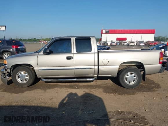 2003 GMC Sierra 1500 SLE with VIN 2GTEC19T131101279, listed as a IAAI auction lot 42690995 with 222,439 mi miles and . Bid and sale history available at DreamBid. Image 14.