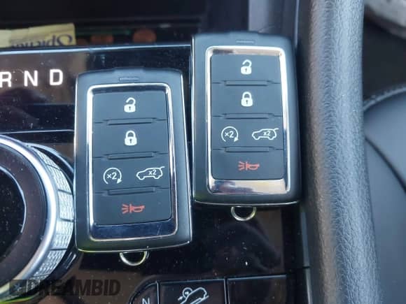 2024 Jeep Grand Cherokee с VIN 1C4RJYB61RC714817, выставлен на аукционе IAAI как лот 43222742 с пробегом 11 309 миль миль и . История ставок и продаж доступна на DreamBid. Изображение 11.