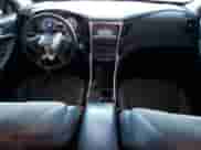 2014 Hyundai Sonata Limited z VIN 5NPEC4AC8EH886950, wystawiony jako Copart lot #84073795 z przebiegiem 80 043 mil mil oraz Szkoda całkowita • Salvage title. Historia ofert i sprzedaży dostępna na DreamBid. Obrazek 8.