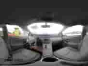 2015 Toyota Prius Four z VIN JTDKN3DU4F1893883, wystawiony jako IAAI lot #42335985 z przebiegiem 57 550 mil mil oraz . Historia ofert i sprzedaży dostępna na DreamBid. Obrazek 20.