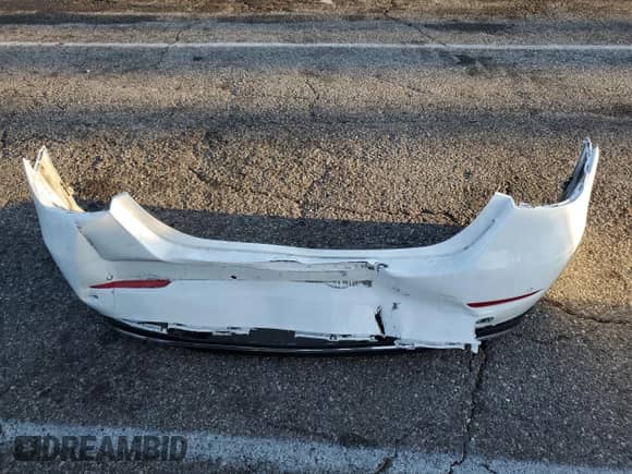 2023 Mercedes-Benz C 300 z VIN W1KAF4GB6PR128868, wystawiony jako Copart lot #70596715 z przebiegiem 20 775 mil mil oraz Szkoda całkowita • Salvage title. Historia ofert i sprzedaży dostępna na DreamBid. Obrazek 12.