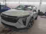 2024 Chevrolet Trax 1RS с VIN KL77LGE25RC096984, выставлен на аукционе IAAI как лот 42885758 с пробегом 11 153 миль миль и . История ставок и продаж доступна на DreamBid. Изображение 2.