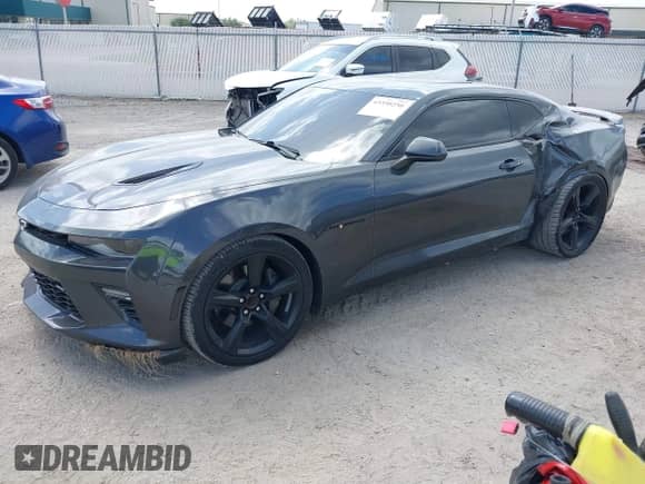 2017 Chevrolet Camaro 2SS с VIN 1G1FH1R77H0105082, выставлен на аукционе IAAI как лот 43350250 с пробегом 89 770 миль миль и . История ставок и продаж доступна на DreamBid. Изображение 18.