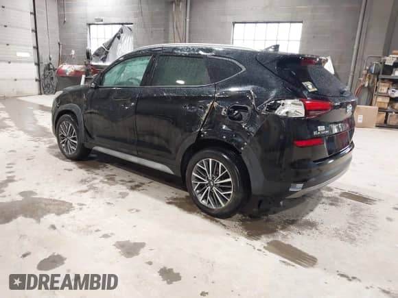 2019 Hyundai Tucson Sport z VIN KM8J33AL6KU938288, wystawiony jako IAAI lot #41849657 z przebiegiem 32 307 mil mil oraz . Historia ofert i sprzedaży dostępna na DreamBid. Obrazek 3.