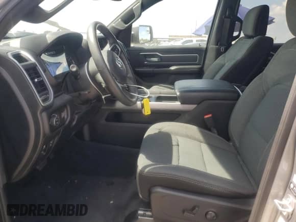 2022 Ram 1500 Big Horn с VIN 1C6RREFG9NN228160, выставлен на аукционе Copart как лот 71734534 с пробегом 13 584 миль миль и Списание • Salvage title. История ставок и продаж доступна на DreamBid. Изображение 7.