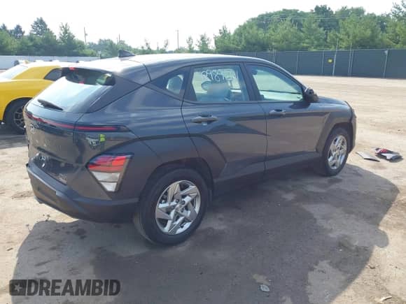 2024 Hyundai Kona SE с VIN KM8HA3AB7RU087110, выставлен на аукционе IAAI как лот 42989501 с пробегом 16 982 миль миль и . История ставок и продаж доступна на DreamBid. Изображение 4.