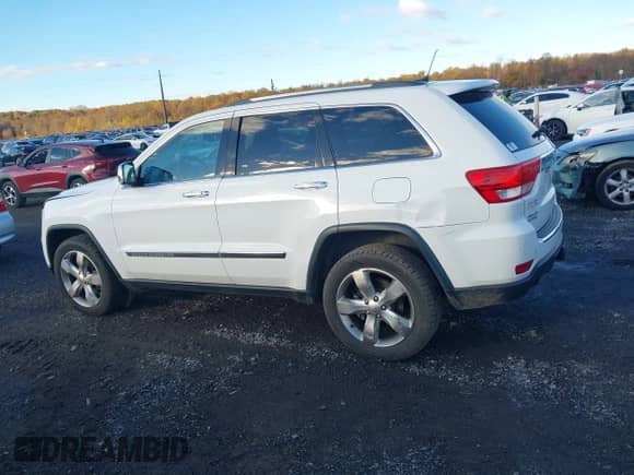 2013 Jeep Grand Cherokee Limited с VIN 1C4RJFBT1DC574710, выставлен на аукционе IAAI как лот 43582984 с пробегом 211 876 миль миль и . История ставок и продаж доступна на DreamBid. Изображение 14.