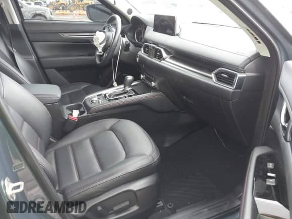 2024 Mazda CX-5 S Preferred z VIN JM3KFBCM1R0396266, wystawiony jako IAAI lot #42542467 z przebiegiem 16 382 mil mil oraz . Historia ofert i sprzedaży dostępna na DreamBid. Obrazek 5.