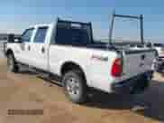 2014 Ford F-250 XL z VIN 1FT7W2BT7EEA64580, wystawiony jako IAAI lot #43235610 z przebiegiem 240 085 mil mil oraz . Historia ofert i sprzedaży dostępna na DreamBid. Obrazek 3.