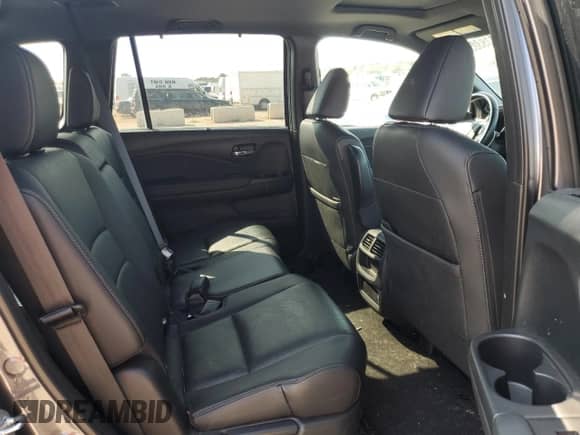 2021 Honda Passport EX-L с VIN 5FNYF8H53MB007726, выставлен на аукционе Copart как лот 71119305 с пробегом 51 093 миль миль и Списание • Salvage title. История ставок и продаж доступна на DreamBid. Изображение 11.