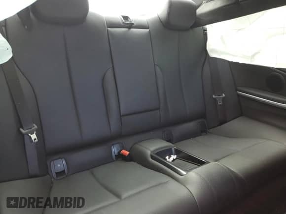 2019 BMW 4 Series 430i with VIN WBA4W3C55KAF93022, listed as a Copart auction lot 63199815 with 34,331 mi miles and Salvage title. Bid and sale history available at DreamBid. Image 10.