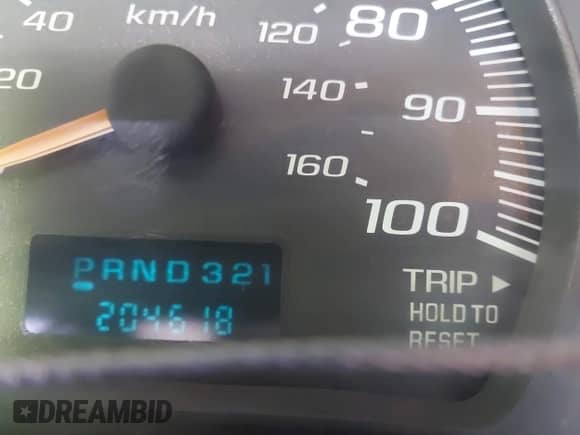 2003 Chevrolet Express Cargo с VIN 1GCHG35UX31146643, выставлен на аукционе IAAI как лот 43101289 с пробегом 204 618 миль миль и . История ставок и продаж доступна на DreamBid. Изображение 12.