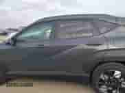 2025 Hyundai Kona SEL с VIN KM8HB3AB6SU300616, выставлен на аукционе IAAI как лот 43517528 с пробегом 9 515 миль миль и . История ставок и продаж доступна на DreamBid. Изображение 14.