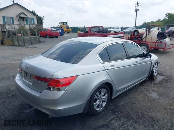 2012 Honda Accord LX Premium с VIN 1HGCP2F43CA179245, выставлен на аукционе IAAI как лот 42924518 с пробегом 108 740 миль миль и . История ставок и продаж доступна на DreamBid. Изображение 4.