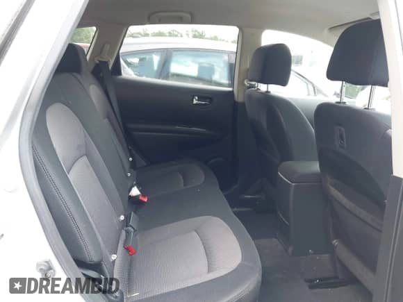 2010 Nissan Rogue S z VIN JN8AS5MV5AW604342, wystawiony jako IAAI lot #42639505 z przebiegiem 38 296 mil mil oraz . Historia ofert i sprzedaży dostępna na DreamBid. Obrazek 8.
