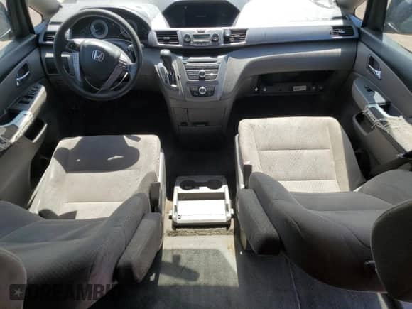 2014 Honda Odyssey LX с VIN 5FNRL5H22EB118996, выставлен на аукционе Copart как лот 80810795 с пробегом 135 024 миль миль и Чистый • Clean title. История ставок и продаж доступна на DreamBid. Изображение 8.