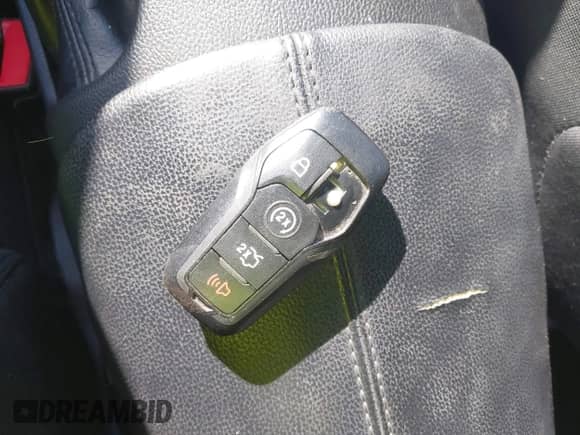 2016 Ford Mustang EcoBoost Premium с VIN 1FA6P8TH3G5250972, выставлен на аукционе IAAI как лот 43461775 с пробегом 111 954 миль миль и . История ставок и продаж доступна на DreamBid. Изображение 11.