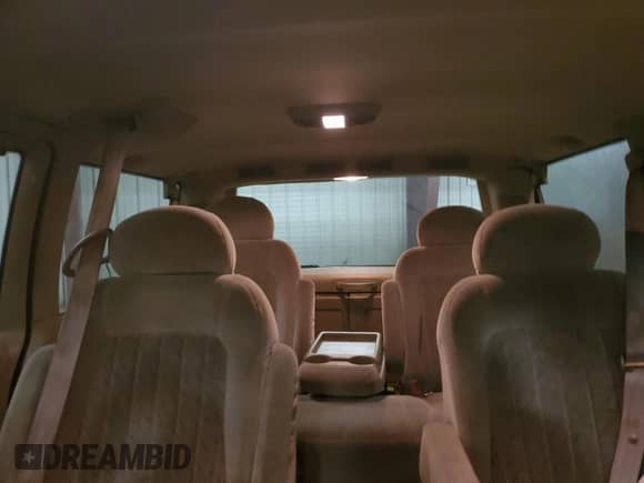 1998 Chevrolet Astro with VIN 1GNEL19W4WB154368, listed as a Copart auction lot 84910114 with 197,896 mi miles and Clean title. Bid and sale history available at DreamBid. Image 10.