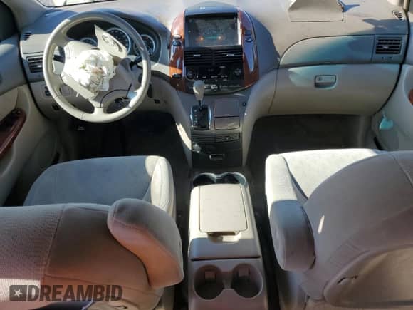 2005 Toyota Sienna XLE z VIN 5TDZA22C15S249449, wystawiony jako Copart lot #82156455 z przebiegiem 156 831 mil mil oraz Szkoda całkowita • Salvage title. Historia ofert i sprzedaży dostępna na DreamBid. Obrazek 8.