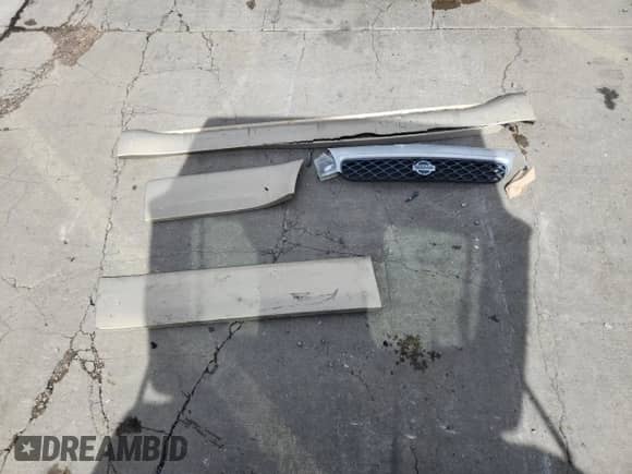 2007 Mercury Mariner Premier с VIN 4M2CU97197KJ20683, выставлен на аукционе Copart как лот 81453345 с пробегом 176 035 миль миль и Списание • Salvage title. История ставок и продаж доступна на DreamBid. Изображение 13.