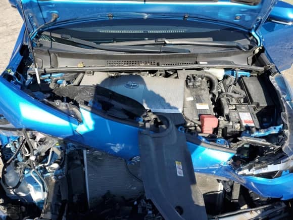 2020 Toyota Prius LE with VIN JTDL9RFU1L3018589, listed as a Copart auction lot 89735475 with 70,373 mi miles and Salvage title. Bid and sale history available at DreamBid. Image 11.