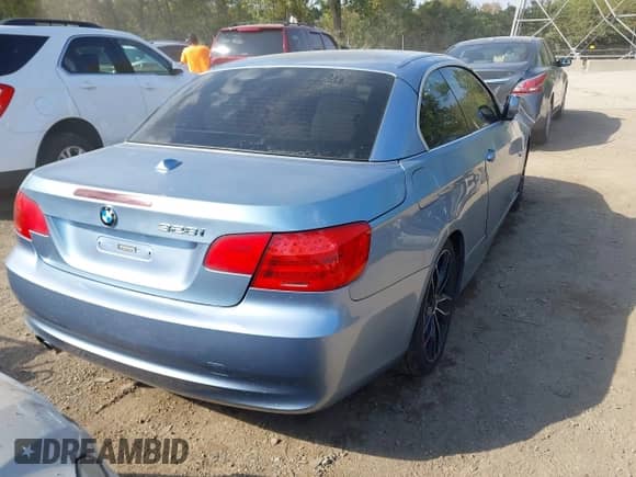 2012 BMW 3 Series 328i с VIN WBADW3C56CE823285, выставлен на аукционе IAAI как лот 43373033 с пробегом 123 660 миль миль и . История ставок и продаж доступна на DreamBid. Изображение 4.