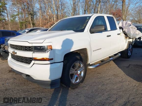 2016 Chevrolet Silverado 1500 Custom с VIN 1GCRCPEC5GZ412396, выставлен на аукционе IAAI как лот 41183742 с пробегом Не указан миль и . История ставок и продаж доступна на DreamBid. Изображение 2.