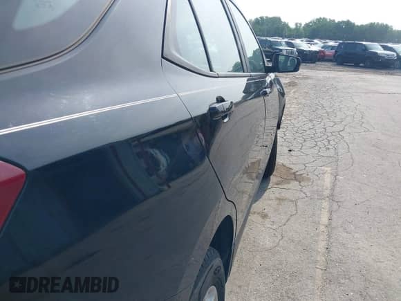 2020 Chevrolet Equinox LS с VIN 2GNAXHEVXL6112780, выставлен на аукционе IAAI как лот 42782775 с пробегом 51 344 миль миль и . История ставок и продаж доступна на DreamBid. Изображение 12.