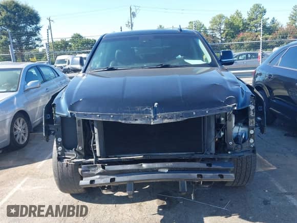 2016 Cadillac Escalade Luxury Collection с VIN 1GYS4BKJ8GR109207, выставлен на аукционе IAAI как лот 43180482 с пробегом 121 647 миль миль и . История ставок и продаж доступна на DreamBid. Изображение 12.