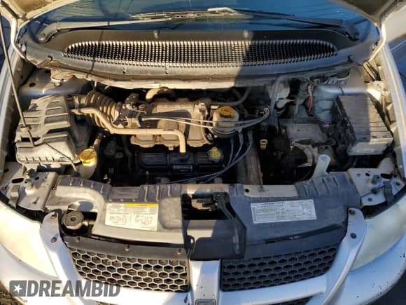 2004 Dodge Caravan EX с VIN 2D4GP74L04R526571, выставлен на аукционе Copart как лот 85951654 с пробегом 319 750 миль миль и Списание • Salvage title. История ставок и продаж доступна на DreamBid. Изображение 12.