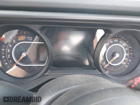 2024 Jeep Wrangler Rubicon z VIN 1C4PJXFG4RW266186, wystawiony jako IAAI lot #42043265 z przebiegiem Nie podano mil oraz . Historia ofert i sprzedaży dostępna na DreamBid. Obrazek 7.