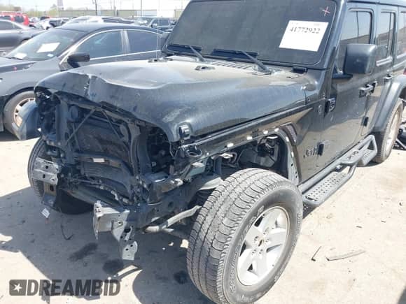 2022 Jeep Wrangler Unlimited Sport S z VIN 1C4HJXDG5NW180130, wystawiony jako IAAI lot #41772922 z przebiegiem 47 625 mil mil oraz . Historia ofert i sprzedaży dostępna na DreamBid. Obrazek 6.