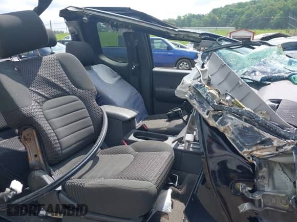 2006 Nissan Frontier SE with VIN 1N6AD06U36C440429, listed as a IAAI auction lot 42265012 with Not provided miles and . Bid and sale history available at DreamBid. Image 5.