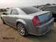 2006 Chrysler 300 C SRT-8 z VIN 2C3LA73W66H426657, wystawiony jako Copart lot #59043365 z przebiegiem 159 188 mil mil oraz Szkoda całkowita • Salvage title. Historia ofert i sprzedaży dostępna na DreamBid. Obrazek 2.