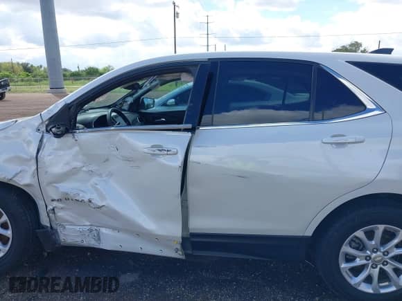 2020 Chevrolet Equinox LT с VIN 3GNAXKEV6LS501267, выставлен на аукционе IAAI как лот 43170723 с пробегом 138 982 миль миль и . История ставок и продаж доступна на DreamBid. Изображение 15.