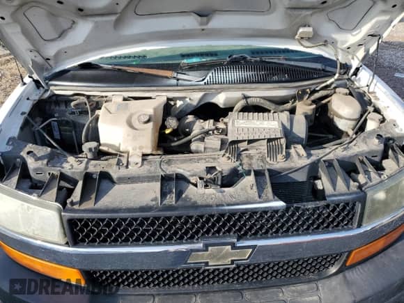 2006 Chevrolet Express Passenger с VIN 1GAHG39U461274433, выставлен на аукционе Copart как лот 82622414 с пробегом 206 975 миль миль и Чистый • Clean title. История ставок и продаж доступна на DreamBid. Изображение 12.