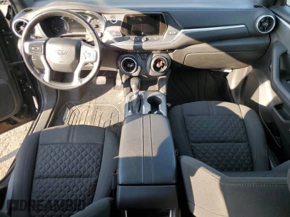 2020 Chevrolet Blazer LT с VIN 3GNKBCRS0LS603530, выставлен на аукционе Copart как лот 80150995 с пробегом 67 310 миль миль и Чистый • Clean title. История ставок и продаж доступна на DreamBid. Изображение 8.