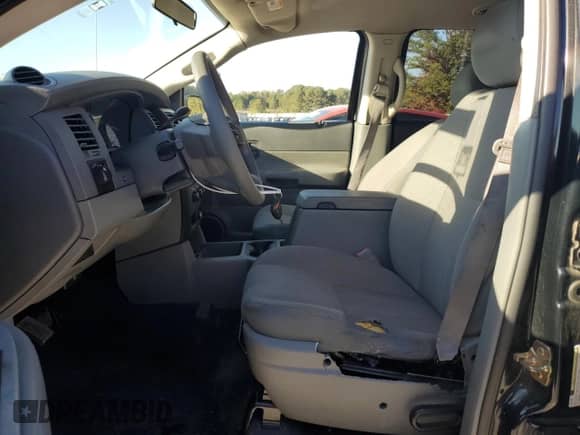 2005 Dodge Durango SXT с VIN 1D4HD38K45F612420, выставлен на аукционе Copart как лот 81999234 с пробегом 465 181 миль миль и Списание • Salvage title. История ставок и продаж доступна на DreamBid. Изображение 7.