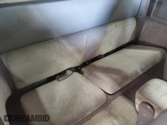 1994 Dodge Dakota z VIN 1B7GL23X7RS709259, wystawiony jako Copart lot #61671365 z przebiegiem 246 935 mil mil oraz Szkoda całkowita • Salvage title. Historia ofert i sprzedaży dostępna na DreamBid. Obrazek 10.