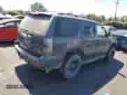2010 Chevrolet Tahoe LT z VIN 1GNUKBE06AR275778, wystawiony jako Copart lot #71747875 z przebiegiem Nie podano mil oraz Szkoda całkowita • Salvage title. Historia ofert i sprzedaży dostępna na DreamBid. Obrazek 3.