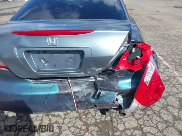 2006 Honda Accord EX-L с VIN 1HGCM72656A016873, выставлен на аукционе IAAI как лот 41751245 с пробегом Не указан миль и . История ставок и продаж доступна на DreamBid. Изображение 6.