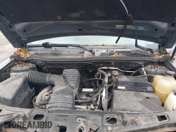 2007 Saturn VUE I4 with VIN 5GZCZ33D27S801464, listed as a IAAI auction lot 41853309 with Not provided miles and . Bid and sale history available at DreamBid. Image 10.