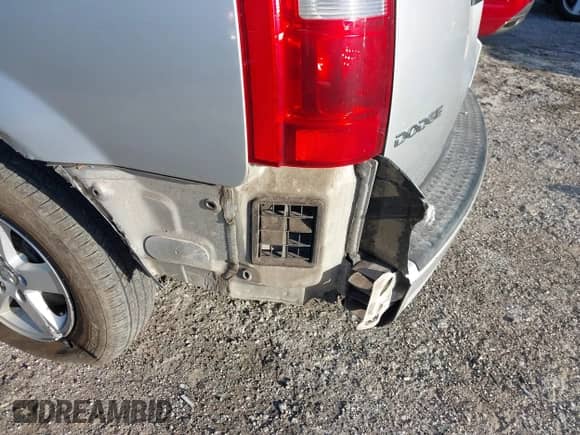 2010 Dodge Grand Caravan SXT with VIN 2D4RN5D11AR251628, listed as a IAAI auction lot 43350917 with 109,808 mi miles and . Bid and sale history available at DreamBid. Image 6.