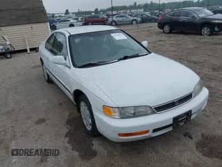 1997 Honda Accord LX с VIN 1HGCD7231VA005258, выставлен на аукционе IAAI как лот 42392761 с пробегом 127 740 миль миль и . История ставок и продаж доступна на DreamBid. Изображение 1.