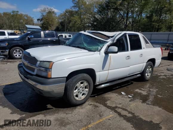 2005 Chevrolet Avalanche Z66 с VIN 3GNEC12Z45G141517, выставлен на аукционе Copart как лот 50164185 с пробегом 267 047 миль миль и На запчасти • Non repairable. История ставок и продаж доступна на DreamBid. Изображение 1.