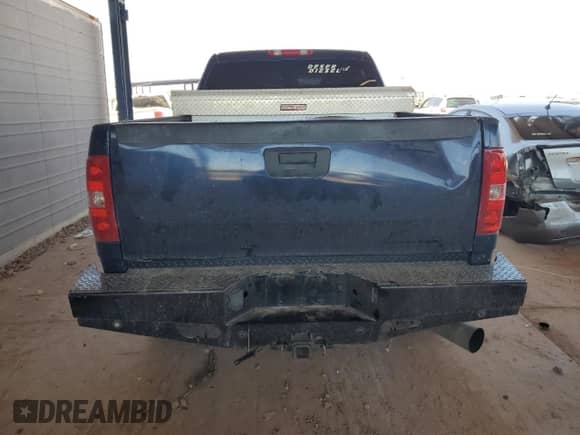 2011 Chevrolet Silverado 3500HD SRW LT with VIN 1GC4K0C84BF207164, listed as a Copart auction lot 68499365 with 220,687 mi miles and Salvage title. Bid and sale history available at DreamBid. Image 6.