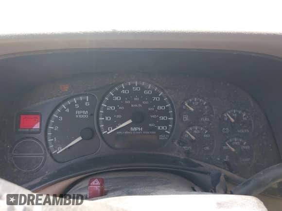 2002 Chevrolet Tahoe LT with VIN 1GNEK13Z92J275533, listed as a IAAI auction lot 42987780 with 236,329 mi miles and . Bid and sale history available at DreamBid. Image 7.