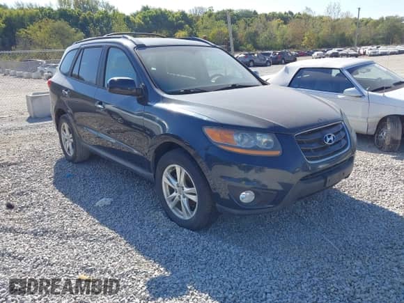 2011 Hyundai Santa Fe Limited with VIN 5XYZK4AG5BG072572, listed as a IAAI auction lot 43232700 with 119,040 mi miles and . Bid and sale history available at DreamBid. Image 1.