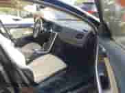 2012 Volvo S60 T5 с VIN YV1622FS6C2126357, выставлен на аукционе IAAI как лот 42411014 с пробегом 118 559 миль миль и . История ставок и продаж доступна на DreamBid. Изображение 5.