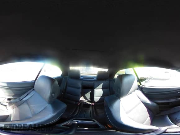 2011 BMW 3 Series 335is с VIN WBADX1C50BE570111, выставлен на аукционе IAAI как лот 43508136 с пробегом 105 738 миль миль и . История ставок и продаж доступна на DreamBid. Изображение 20.